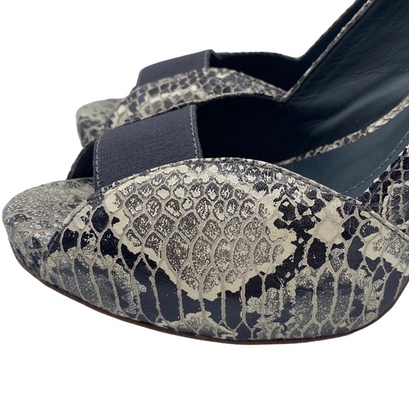 NEW BCBGMaxAzria Pump Nate Black Snake Print Leather Peep Toe Size 9.5 - Picture 3 of 13